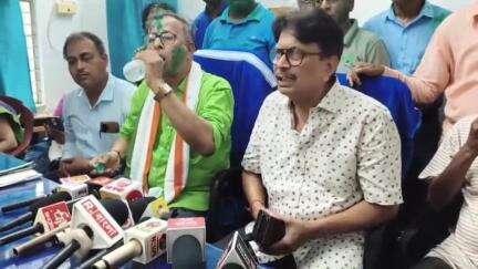 মেদিনীপুর: দলের সিদ্ধান্তই চূড়ান্ত, সকলে মাথা পেতে নিয়েছেন; মেদিনীপুরে জানালেন সমবায় সমিতির রাজ্য সভাপতি