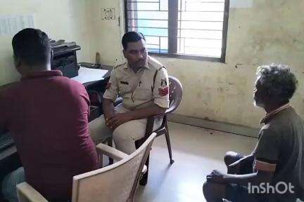 कुनकुरी: लोटापानी गांव में महिला को सांप ने डंसा, झाड़फूंक के बाद दो अस्पतालों के बीच इलाज में देरी से हुई मौत
