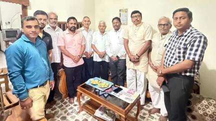 अर्जुनी मोरगाव: आमगाव येथे राष्ट्रीय स्वयंसेवक संघाचे तालुका संघचालक  यांची जि प अध्यक्ष लायकराम भेंडारकर यांनी घेतली भेट