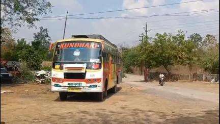 नागौद: पिपरी गांव के पास बाइक सवार को टक्कर मारने वाली बस को पुलिस ने पकड़ा, मोटर व्हीकल एक्ट के तहत कार्रवाई की