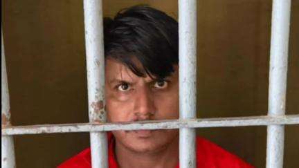 मड़ियाहू: नेवढ़िया पुलिस ने पड़राव से वांछित वारंटी अभियुक्त को किया गिरफ्तार