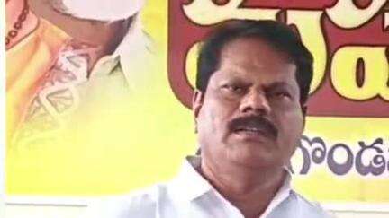 యర్రగొండపాలెం: మహానాడుకు వెళ్లే ప్రజాప్రతినిధులకు వసతి ఏర్పాట్లను వివరించిన వైపాలెం టీడీపీ ఇంఛార్జి ఎరిక్షన్ బాబు
