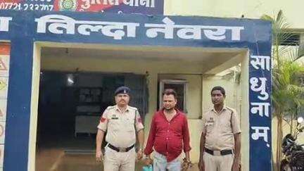 तिल्दा: टंडवा के वक्रांजी प्लांट में मारपीट करने वाले सुपरवाइजर को किया गया गिरफ्तार, अन्य की तलाश जारी