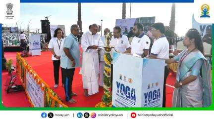 MoS Ayush Sh. Prataprao Jadhav inaugurates 25-day countdown to #IDY2025 in Puducherry