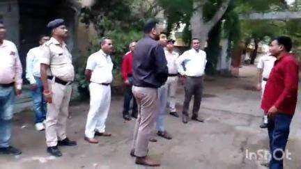 हिलसा: हिलसा के नए एसडीओ अमित कुमार पटेल ने अनुमंडल कार्यालय का किया निरीक्षण, लोगों ने किया स्वागत
