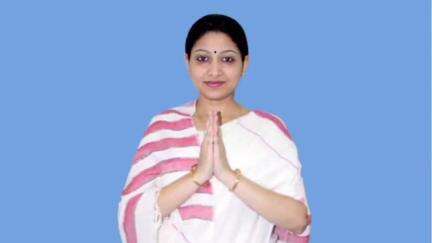কৃষ্ণনগর ১: কালিগঞ্জ বিধানসভা উপনির্বাচনে তৃণমূলের প্রার্থী ঘোষণা, টিকিট পেলেন প্রয়াত বিধায়কের কন্যা আলিফা আহমেদ
