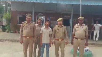 अकबरपुर: युवती के अपहरण के मामले में वांछित अभियुक्त को पुलिस ने किया गिरफ्तार, अपहृत युवती को किया बरामद