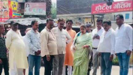 झरिया/जोरापोखर/सिंदरी: झरिया विधायक रागिनी सिंह ने सफाई से जुड़े मामले को लेकर झरिया के विभिन्न स्थानों का निरीक्षण किया