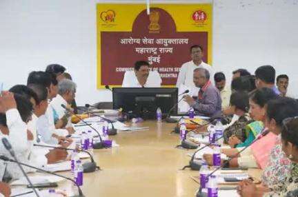 सार्वजनिक आरोग्य विभागाच्या योजना सामान्य लोकांपर्यंत माध्यमांद्वारे प्रभावीपणे पोहोचवा - मा. आरोग्य मंत्री प्रकाश आबिटकर