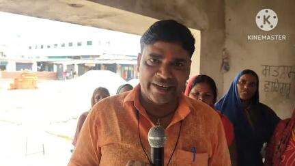 चेनारी: चेनारी दक्षिण मोहल्ला वार्ड नंबर-14 में बिक रही शराब के खिलाफ महिलाओं ने खोला मोर्चा