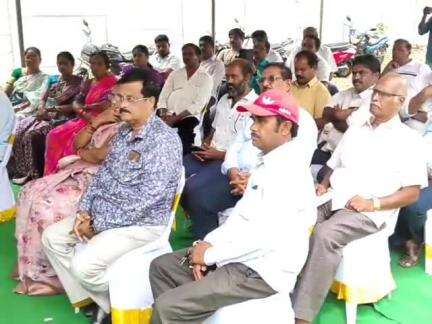 చంపుతామని బెదిరిస్తున్నారు పోలీసులు అతనిపై చర్యలు తీసుకోవాలి  పద్మశాలి సంఘం న్యాయవిభాగం అధ్యక్షులు మల్లికార్జున