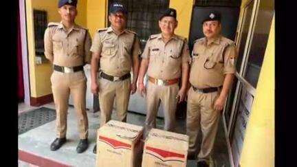 धारचूला: बलुवाकोट थाना पुलिस ने नेपाल निर्मित 1000 अवैध सिगरेट की खेप को किया बरामद