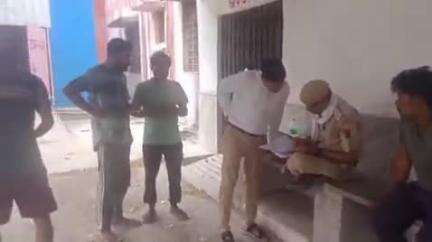 बारां: उदयपुरिया गांव में 45 दिन के बालक की संदिग्ध अवस्था में मौत, गले पर निशान के कारण मेडिकल बोर्ड से कराया पोस्टमार्टम