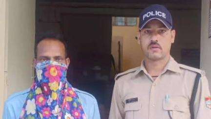 चिन्यालीसौड़: शराब के नशे में वाहन चालक को किया गिरफ्तार, बस को किया ज़ब्त