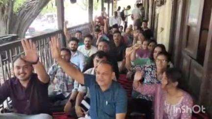 हल्द्वानी: हल्द्वानी तहसील में पटवारी ने तीन दिन के कार्य बहिष्कार पर जमकर किया प्रदर्शन
