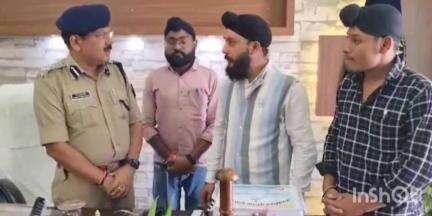 गंधवानी: SP की खाटला बैठक का दिख रहा असर, अवैध काम छोड़कर मुख्य धारा से जुड़ रहा है गंधवानी का सिकलीगर समाज