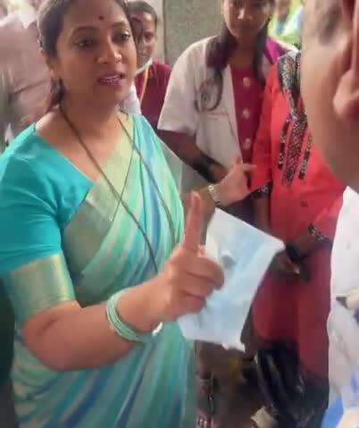 ಚನ್ನಪಟ್ಟಣ: ಪಟ್ಟಣದ ಸಾರ್ವಜನಿಕ ಆಸ್ಪತ್ರೆಗೆ ಮಹಿಳಾ ಆಯೋಗದ ಅಧ್ಯಕ್ಷೆ ಡಾ.ನಾಗಲಕ್ಷ್ಮಿ ಭೇಟಿ, ಪರಿಶೀಲನೆ