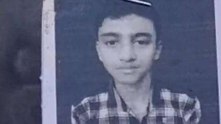 मधुपुर: चान्दमारी से 26 मई से 17 वर्षीय किशोर लापता, पिता ने पुलिस से खोजबीन की गुहार लगाई
