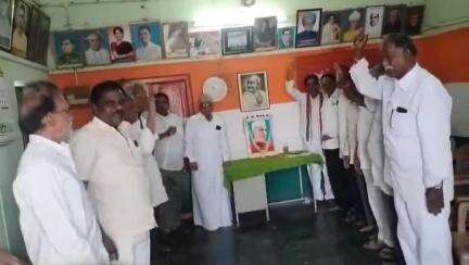 తిరువూరులో కాంగ్రెస్ పార్టీ ఆధ్వర్యంలో పండిట్ జవహర్లాల్ నెహ్రూ కు ఘన నివాళులు