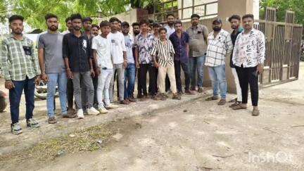 કાંકરેજ: ભલગામ ખાતે ગૌ સેવકો સાથે થયેલ અત્યાચાર મામલે ગૌ સેવકોએ મામલતદાર કચેરી ખાતે બાઈક રેલી માટે મંજુરી માંગી