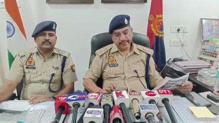 कानपुर: थाना किदवई नगर में बच्चों के इलाज के नाम पर साइबर फ्रॉड के प्रकरण में डीसीपी साउथ ने प्रेस कॉन्फ्रेंस कर दी जानकारी