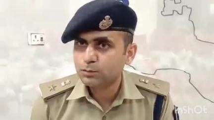 नवादा: नवादा के एसपी अभिनव धीमान के निर्देश पर फरार 28 आरोपियों को किया गया गिरफ्तार