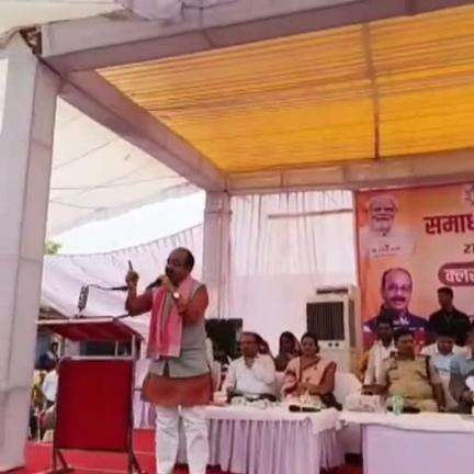 साजा: जेवरी पहुंचे छत्तीसगढ़ के उपमुख्यमंत्री अरुण साव, समाधान शिविर में हुए शामिल, भाजपा सरकार में 18 लाख PM आवास