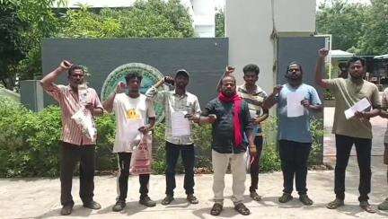 పారిశుధ్య కార్మికుల పిల్లలకు రేషన్ కార్డులు, ప్రభుత్వ పథకాలు వర్తింప చేయాలి