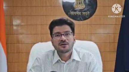 बलौदाबाज़ार: जिले में सुशासन तिहार के समाधान शिविर और समर कैंप के बारे में कलेक्टर दीपक सोनी ने दी जानकारी