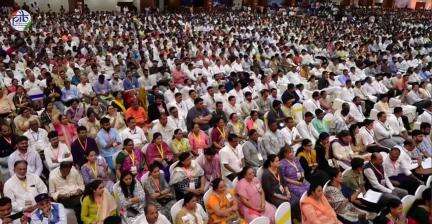 #VasudhaivaKutumbakam is our sanskar -PM Modi, during the celebration of 20 years of Gujarat's Urban Growth Story