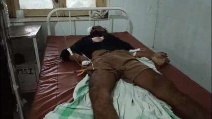 रामपुर के बेला में बाइक की टक्कर से राहगीर गंभीर रूप से हुआ घायल, जिला अस्पताल किया गया रेफर