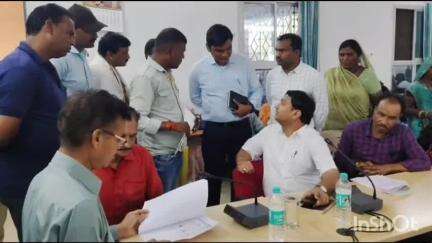 धार: धार जिला पंचायत सभा कक्ष में जनसुनवाई आयोजित, कुल 105 आवेदन आए