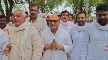 गाज़ीपुर: गाजीपुर में कांग्रेस प्रदेश अध्यक्ष अजय राय ने बीजेपी पर साधा निशाना, कहा- विदेश नीति फेल, चीन का सामान हो प्रतिबंधित