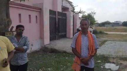 सीतापुर: झरेखापुर के पास तेज रफ्तार कार ने बाइक को मारी जोरदार टक्कर, एक व्यक्ति की दर्दनाक मौत, तस्वीरें आईं सामने