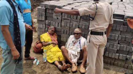 बोडला: खड़ौदा कला के राइस मिल के पास बाइक से गिरने पर एक दंपति हुए घायल, अस्पताल में कराया गया भर्ती