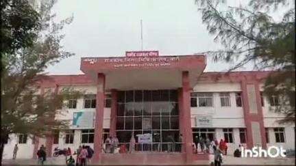 बारां: शाहबाद रोड NH-27 पर एक बाइक सवार को अज्ञात वाहन ने मारी टक्कर, जिला अस्पताल में कराया गया भर्ती