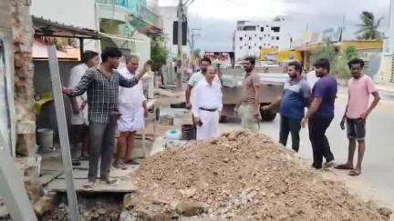 కనిగిరి: పట్టణ ప్రజలకు విద్యుత్ సమస్యలు తలెత్తకుండా నాణ్యమైన విద్యుత్ సరఫరా చేయాలి: కనిగిరి మున్సిపల్ చైర్మన్ అబ్దుల్ గఫార్