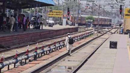 अम्बाला: रेलवे लाइन पार करने वालों पर अब होगी कार्रवाई, विभाग हुआ सख्त