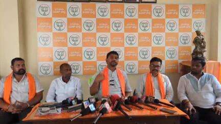 సిర్పూర్ టి: తుమ్మిడి హేట్ వద్ద బహిరంగ చర్చకు సిద్ధమని మాజీ ఎమ్మెల్యే కోనప్పకు సవాల్ విసిరిన ఎమ్మెల్యే పాల్వాయి