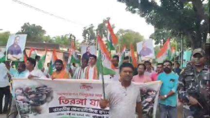 ঝালদা ২: জয়পুরের বিধায়কের নেতৃত্বে তিরঙ্গা যাত্রা হল ঝালদা ২ নং ব্লকের কোটশীলাতে