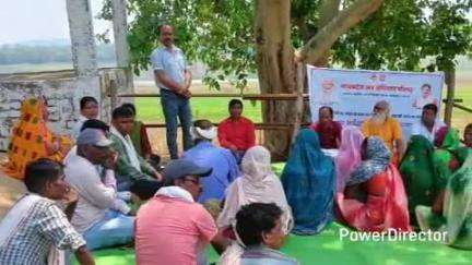 मंडला: नर्मदा के तटीय ग्रामों में माँ नर्मदा पथ सर्वेक्षण एवं जागरण यात्रा के साथ चौपाल का आयोजन