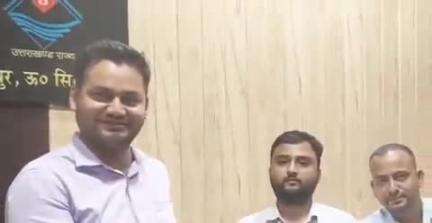 रुद्रपुर: रुद्रपुर में लेखपाल संघ के पदाधिकारियों ने तहसीलदार को अपनी विभिन्न मांगों को लेकर सौंपा ज्ञापन