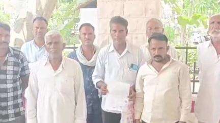 नागौर: डेह के ग्रामीणों ने बिजली की हाई टेंशन लाईन के सर्वे की समस्या को लेकर नागौर जिला कलेक्टर से लगाई गुहार । #jansamasya