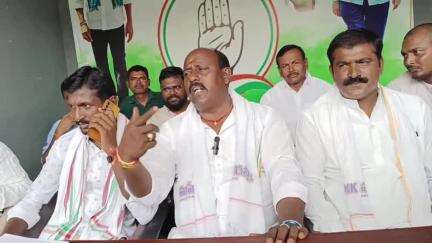 సిరిసిల్ల: కాంగ్రెస్ నాయకులపై అసత్య ఆరోపణలు చేస్తే చూస్తూ ఊరుకోం: తంగళ్ళపల్లి మండల కాంగ్రెస్ అధ్యక్షుడు జలగం ప్రవీణ్ కుమార్