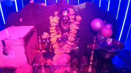 बड़वाह: बड़वाह के शनि मंदिर में धूमधाम से मनाई गई शनि महाराज की जयंती, भंडारे का हुआ आयोजन