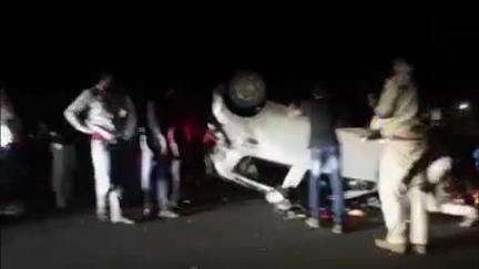 बैतूल: खेड़ी सवलीगढ़ परतवाड़ा रोड पर कार पलटने से 5 लोग घायल, अस्पताल में इलाज जारी