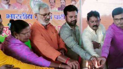 कल्याणपुर: पूर्वी चम्पारण मोतिहारी जिले के कल्याणपुर विधानसभा अंतर्गत कोटवा पूर्वी मंडल कार्यसमिति की बैठक सफलतापूर्वक संपन्न हुई