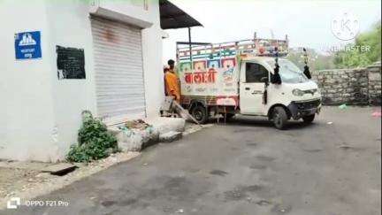 नीमच नगर: भेरू घाटी में सड़क हादसे में घायल व्यक्ति की इलाज के दौरान हुई मौत, नीमच जिला अस्पताल में हुआ शव का पोस्टमार्टम