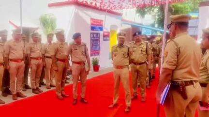 शाहजहांपुर: पुलिस उप महानिरीक्षक बरेली परिक्षेत्र अजय कुमार साहनी ने थाना सदर बाजार का किया वार्षिक निरीक्षण