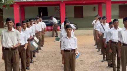 આમોદ: આમોદ ખાતે રાષ્ટ્રીય સ્વયંસેવક સંઘના પ્રથમ વર્ગ શિક્ષા શિબિર અંતર્ગત આમોદ નગરમાં પથ સંચાલનનું આયોજન કરાયું #RSS#AMOD